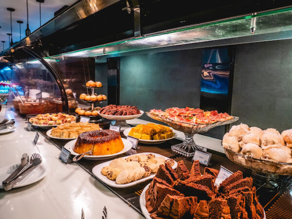 Nauticomar all inclusive hotel gastronomia cafe da manhã jantar comida