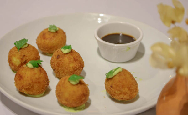 porto seguro eco bahia hotel gastronomia
