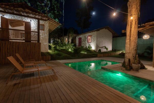 villa mediterraneo trancoso area de lazer piscina noite